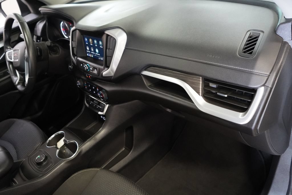 Used 2024 GMC Terrain SLE AWD/4WD image 19
