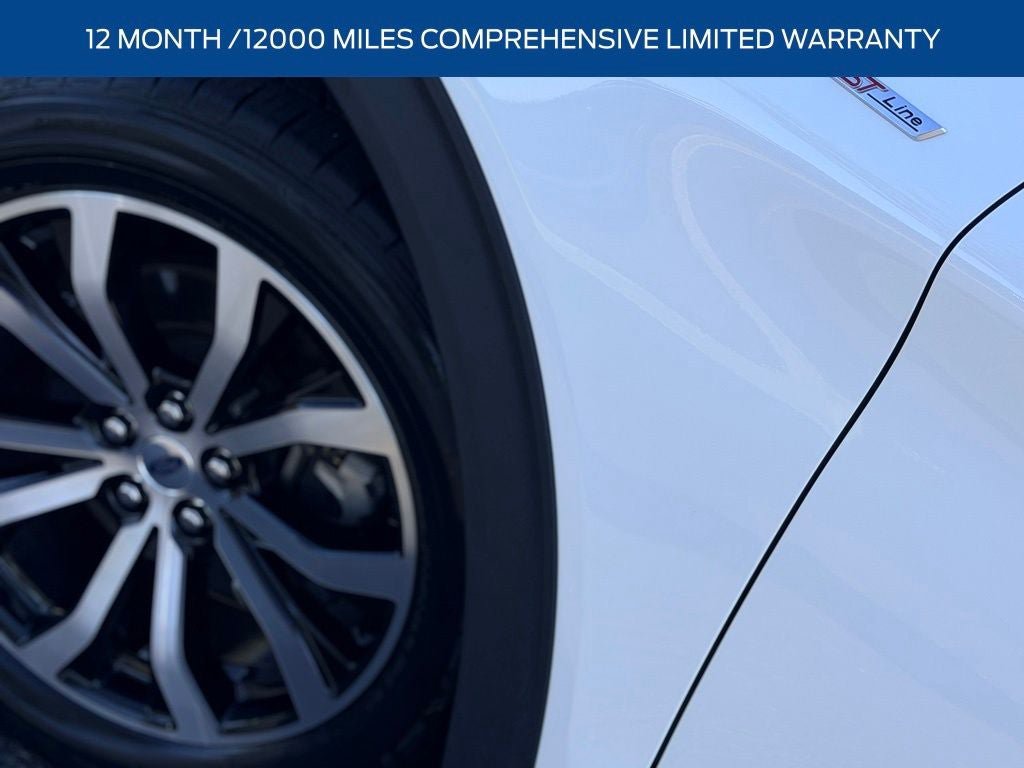 Certified 2025 Ford Explorer ST-Line AWD/4WD image 5