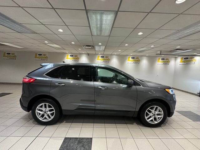 Certified 2024 Ford Edge SEL w/ Convenience Package AWD/4WD image 5