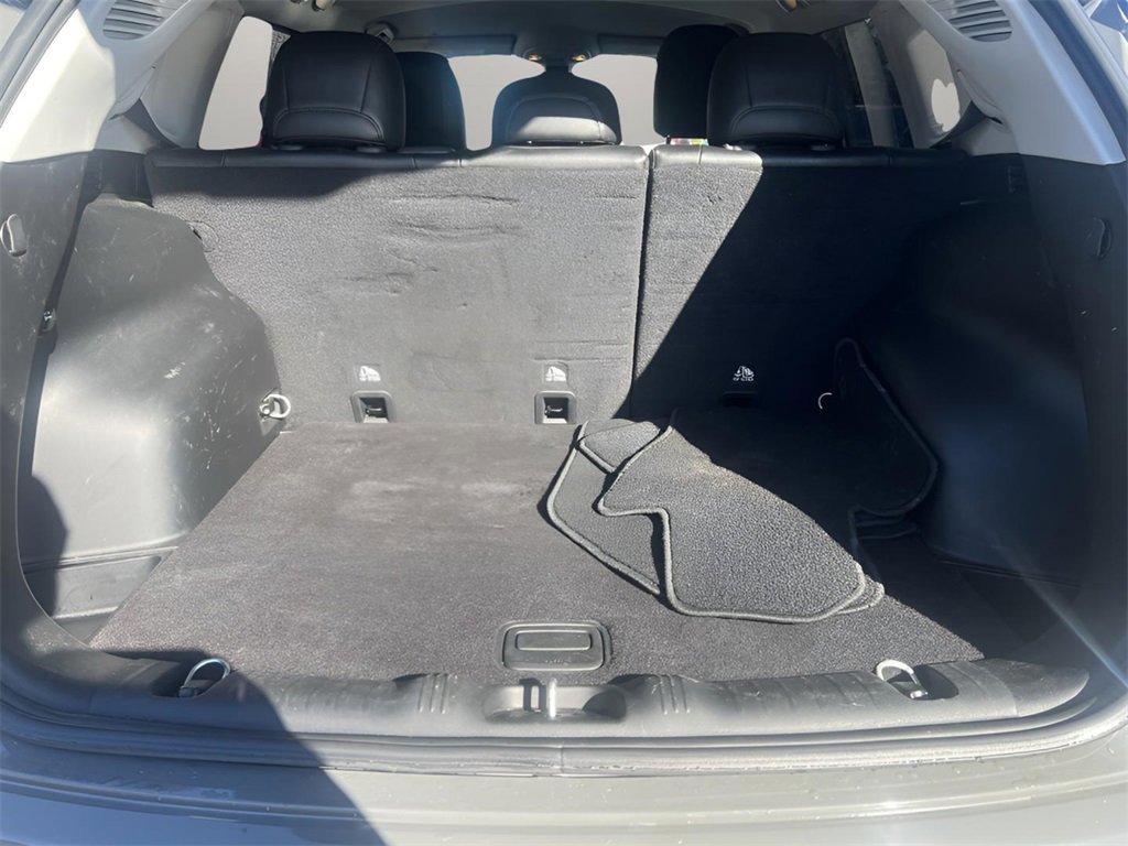 Used 2020 Jeep Compass Limited image 33