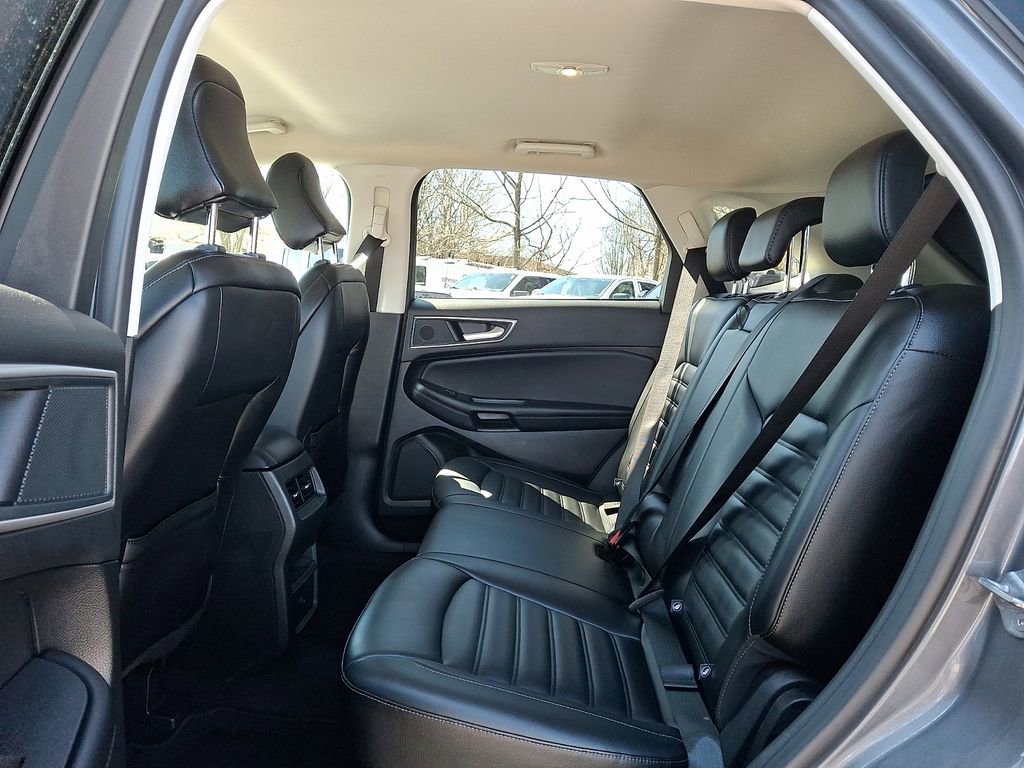 Certified 2024 Ford Edge SEL image 10