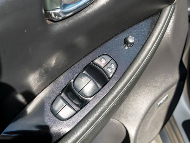 Used 2019 Nissan Leaf SL Plus w/ Protection Package FWD image 19