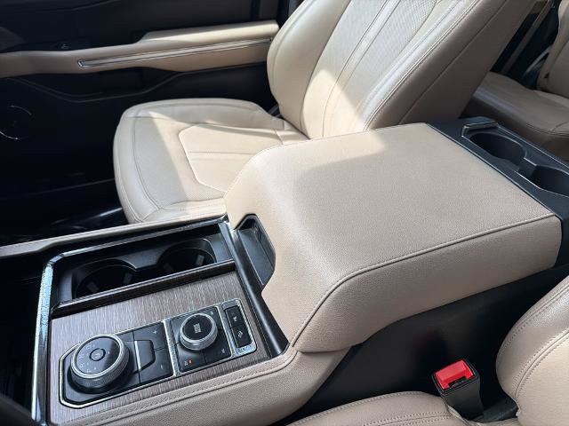 Certified 2023 Ford Expedition Limited AWD/4WD image 34