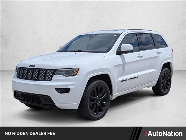 Used 2022 Jeep Grand Cherokee Laredo X AWD/4WD image 1