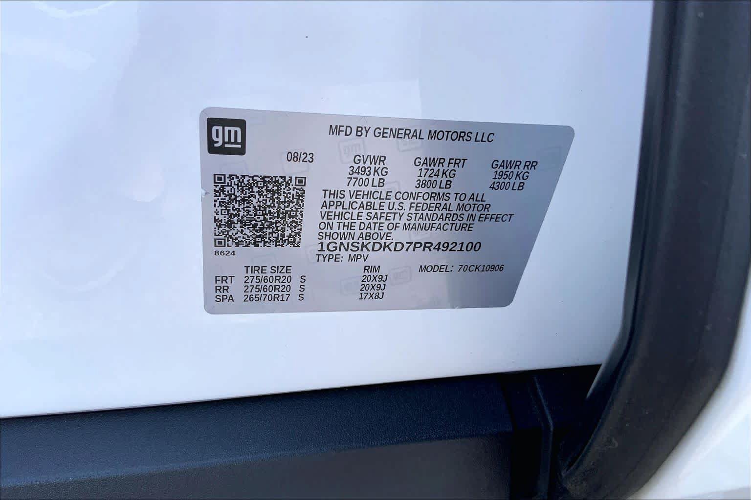 Used 2023 Chevrolet Suburban Z71 w/ Luxury Package AWD/4WD image 33