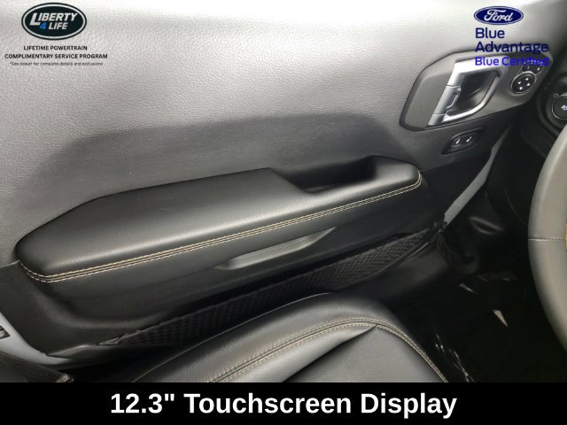 Used 2024 Jeep Wrangler Unlimited Sahara w/ Technology Group AWD/4WD image 31