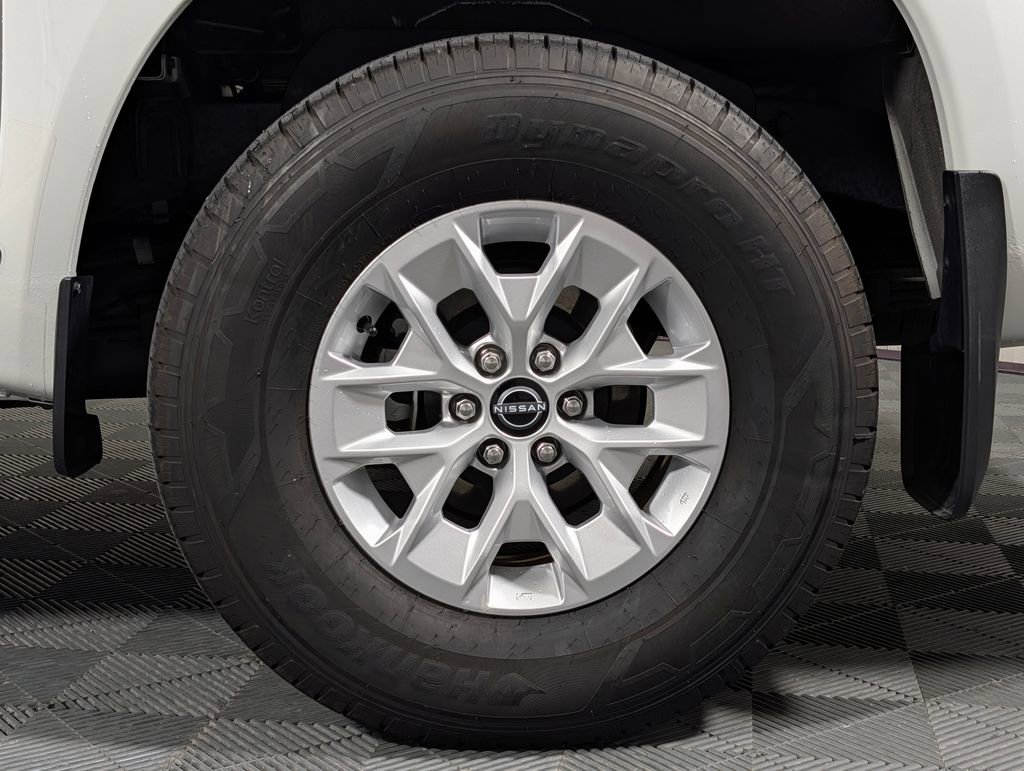 Used 2026 Nissan Frontier S RWD image 25