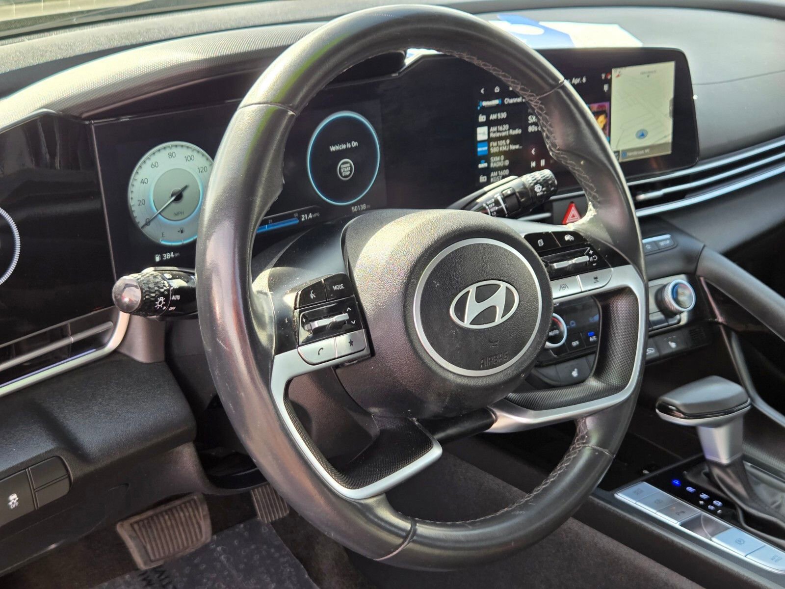 Used 2024 Hyundai Elantra Limited FWD image 19