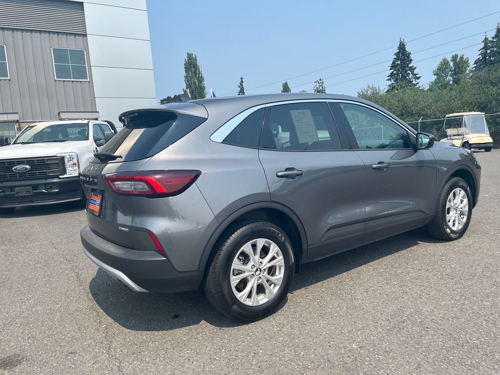 Certified 2024 Ford Escape Active AWD/4WD image 6
