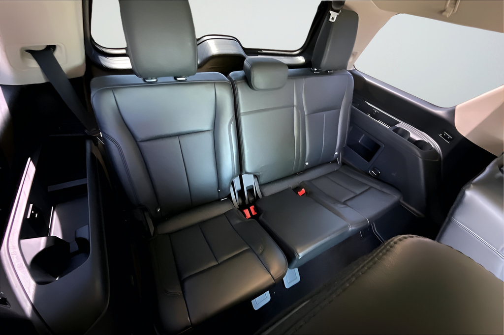 Certified 2022 Ford Expedition XLT RWD image 30