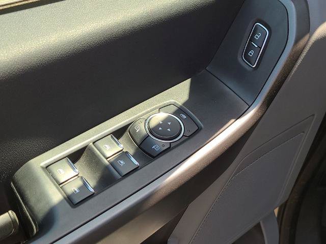 Certified 2025 Ford F250 4x4 Crew Cab Super Duty image 19