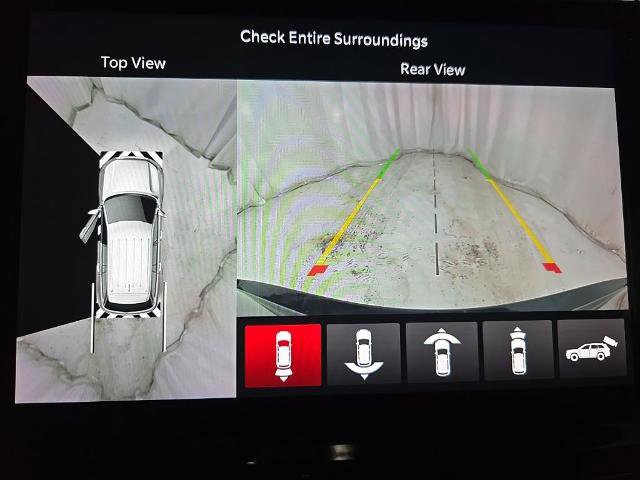 Used 2023 Jeep Grand Cherokee Summit w/ Luxury Tech Group V image 22