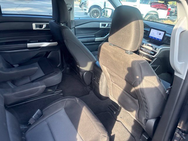 Certified 2023 Ford Explorer XLT RWD image 7