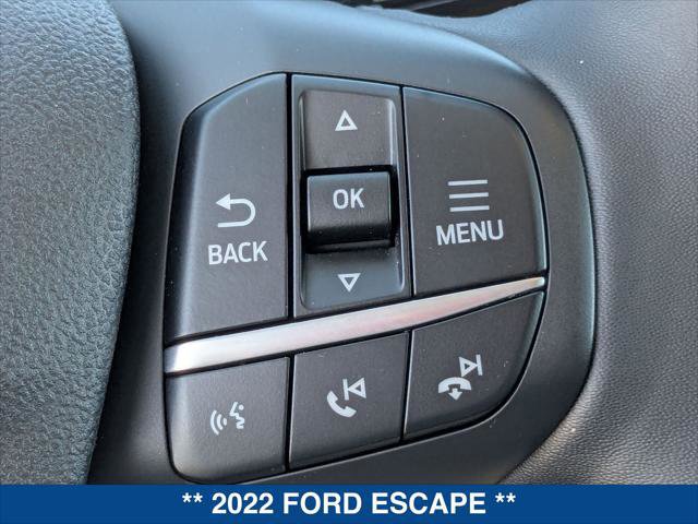 Certified 2022 Ford Escape SE w/ SE Sport Appearance Package image 17