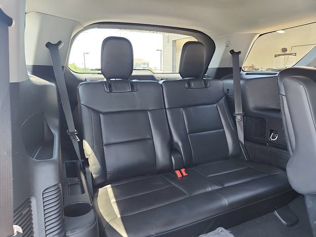 Certified 2023 Ford Explorer XLT w/ Equipment Group 202A AWD/4WD image 33