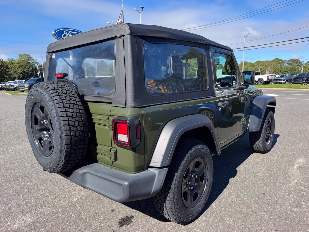 Used 2021 Jeep Wrangler Sport AWD/4WD image 6
