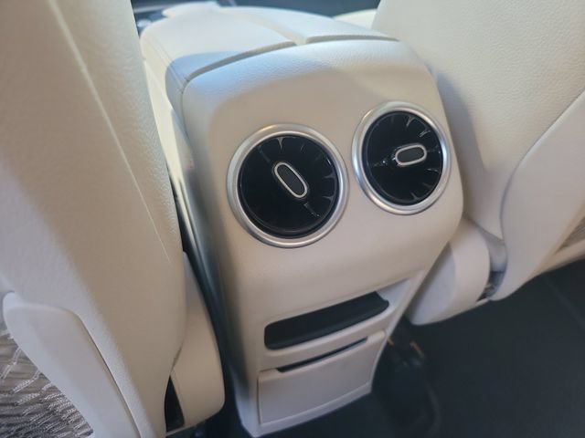 Used 2021 Mercedes-Benz GLA 250 image 10