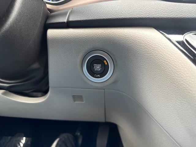 Used 2020 Chrysler Voyager Lxi FWD image 22