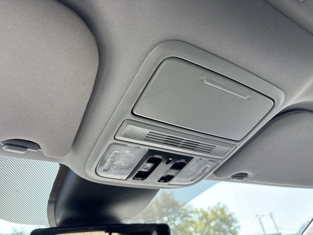 Used 2023 Honda Odyssey EX-L image 34