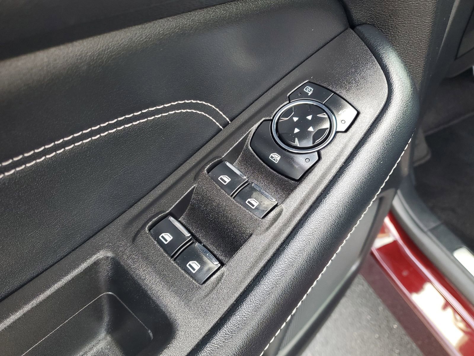 Certified 2024 Ford Edge Titanium image 16