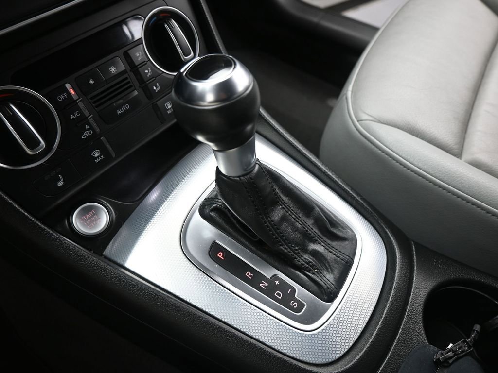 Used 2018 Audi Q3 2.0T Premium w/ Convenience Package image 16