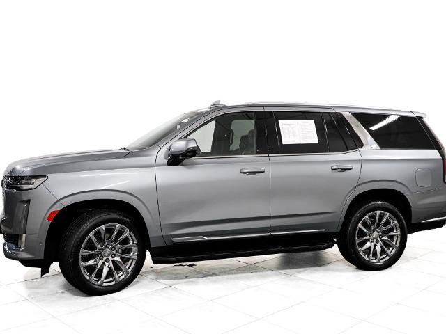 Used 2023 Cadillac Escalade Premium Luxury w/ LPO, Radiant Package AWD/4WD image 4