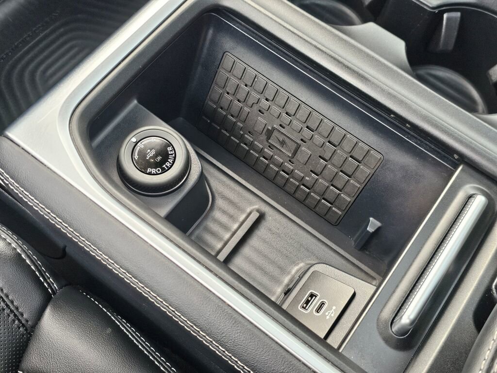 Certified 2025 Ford Expedition Max Platinum image 28