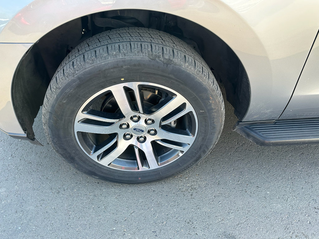 Certified 2024 Ford Expedition Max Limited AWD/4WD image 7