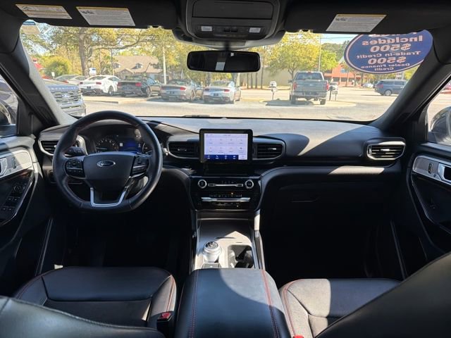 Certified 2023 Ford Explorer ST-Line AWD/4WD image 15