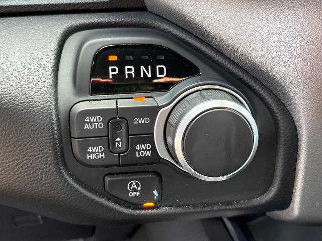 Used 2025 RAM 1500 Big Horn AWD/4WD image 26