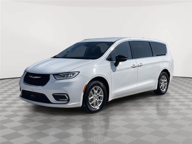 Used 2024 Chrysler Pacifica Touring-L