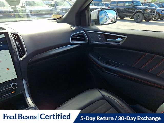 Certified 2024 Ford Edge ST-Line AWD/4WD image 17