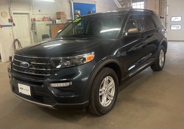 Certified 2023 Ford Explorer XLT w/ Equipment Group 202A