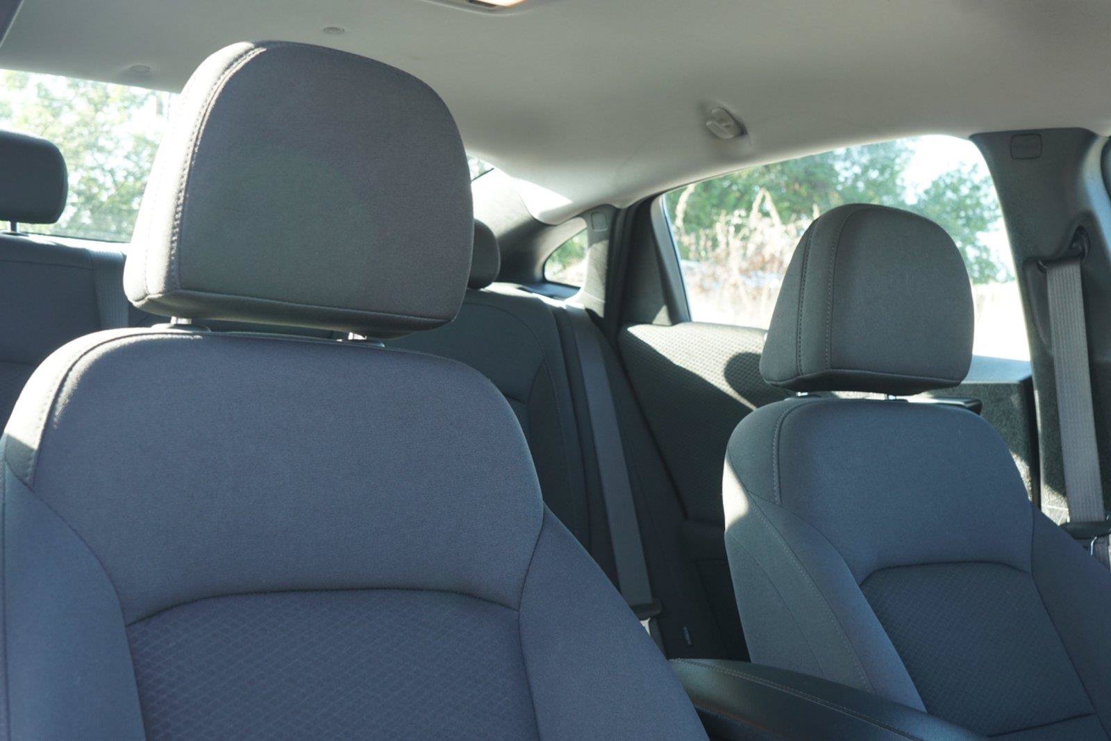 Used 2025 Chevrolet Malibu LT FWD image 30