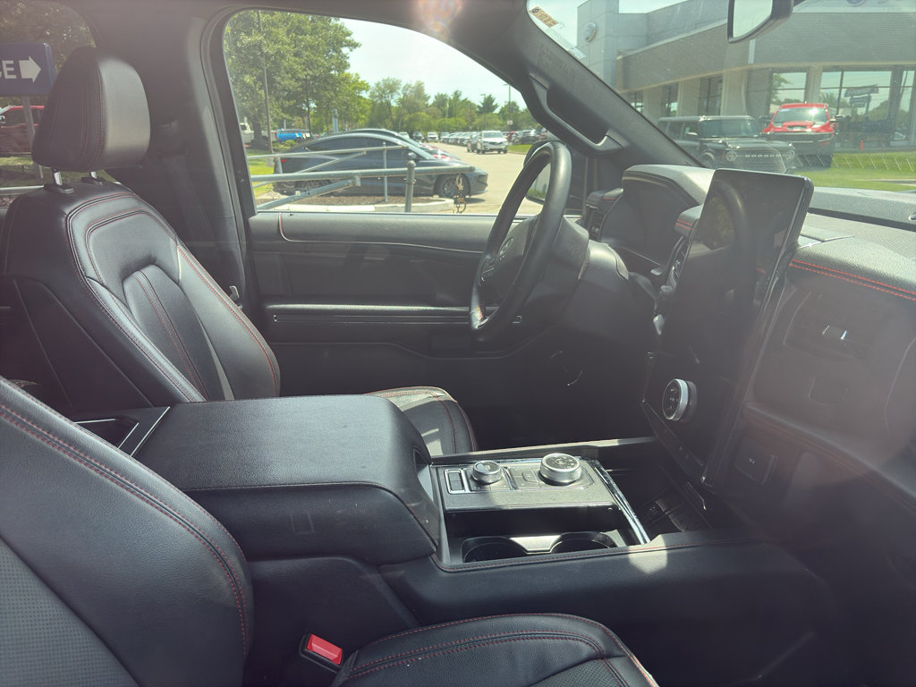 Certified 2023 Ford Expedition Max Limited AWD/4WD image 3