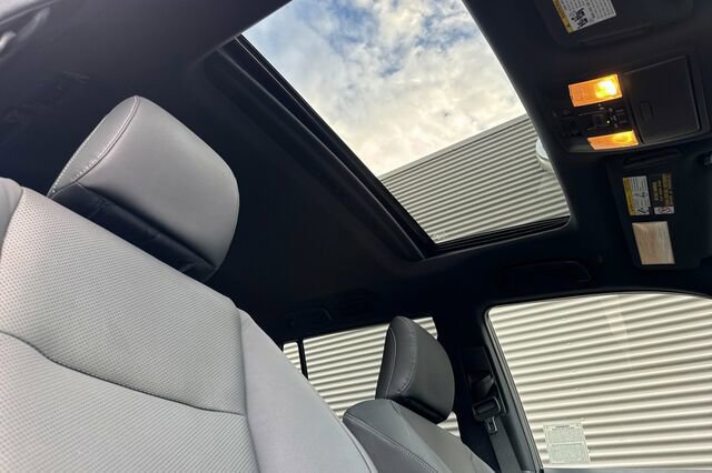 Used 2023 Lexus GX 460 Premium image 15