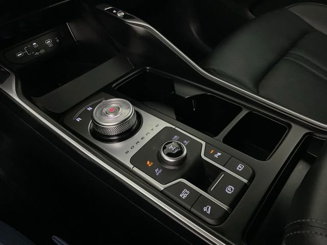 Used 2025 Kia Sorento EX image 19