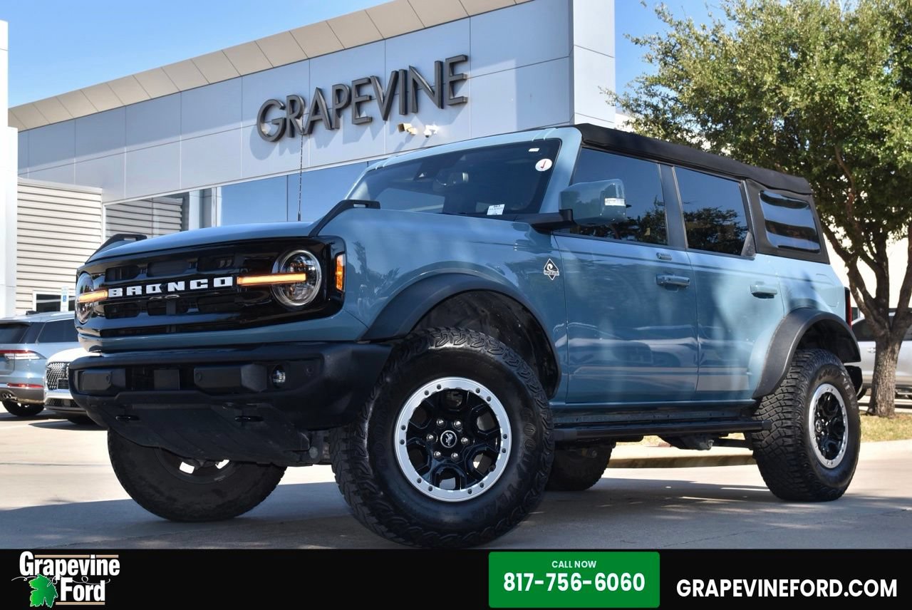 Certified 2023 Ford Bronco Outer Banks w/ Sasquatch Package AWD/4WD image 1