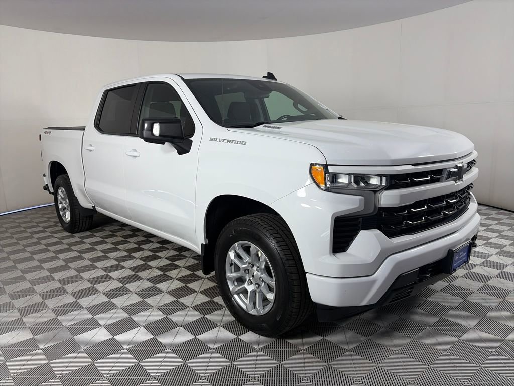 Used 2022 Chevrolet Silverado 1500 RST w/ Convenience Package II image 6