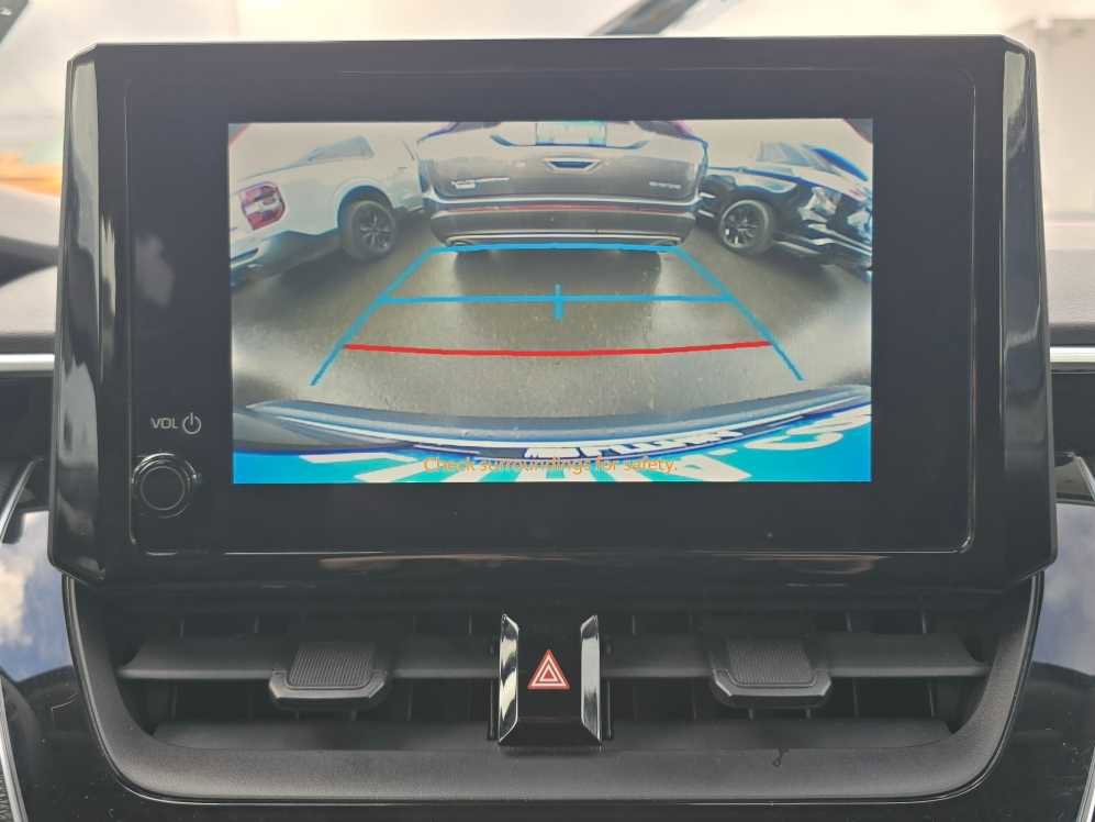 Used 2023 Toyota Corolla LE image 19