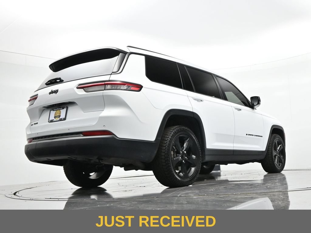 Used 2023 Jeep Grand Cherokee L Laredo AWD/4WD image 30