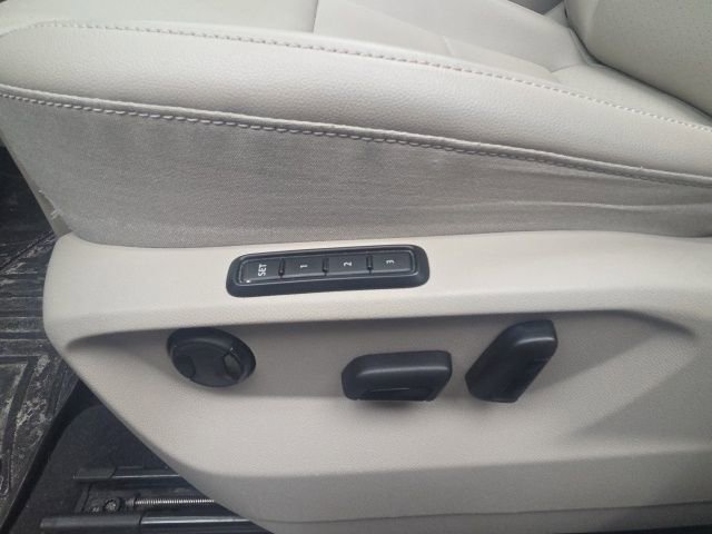 Used 2022 Volkswagen Atlas SEL image 29