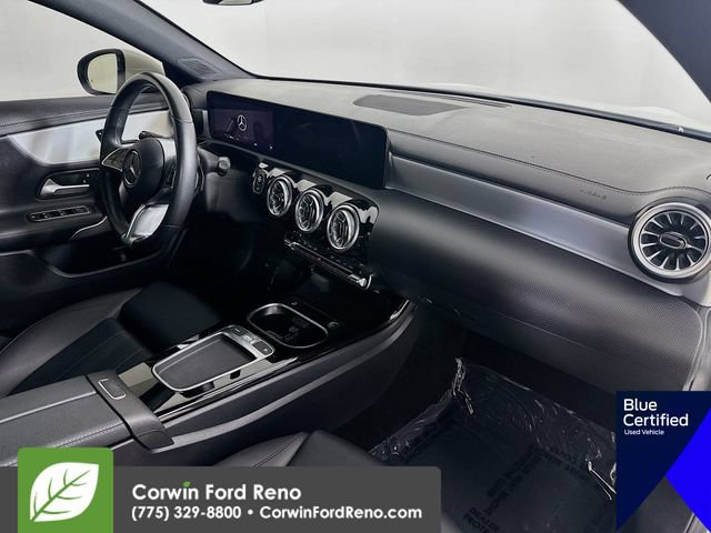 Used 2025 Mercedes-Benz CLA 250 4MATIC image 31
