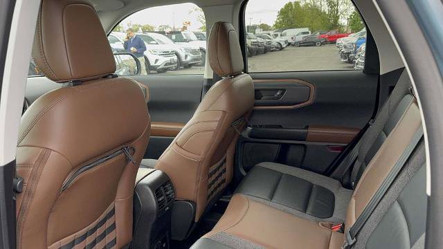 Certified 2022 Ford Bronco Sport Outer Banks w/ Tech Package AWD/4WD image 35