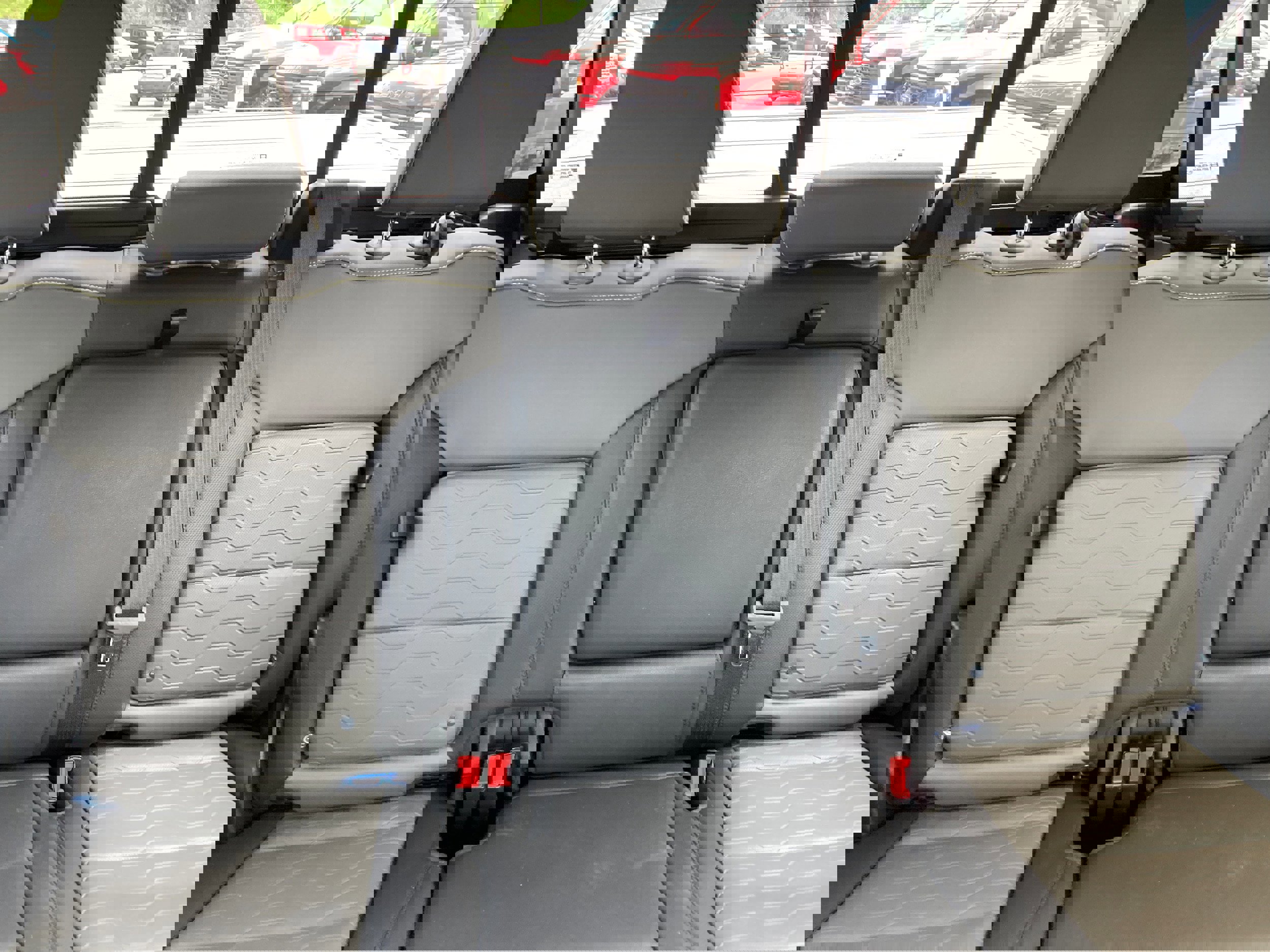 Used 2022 Chevrolet Silverado 1500 ZR2 w/ Technology Package image 15