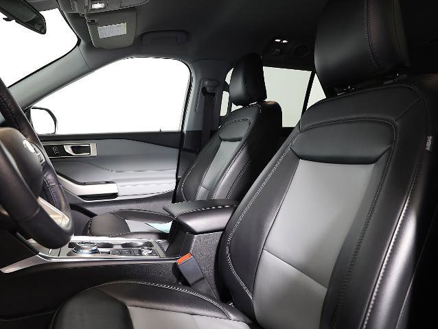 Certified 2024 Ford Explorer XLT w/ Equipment Group 202A image 8