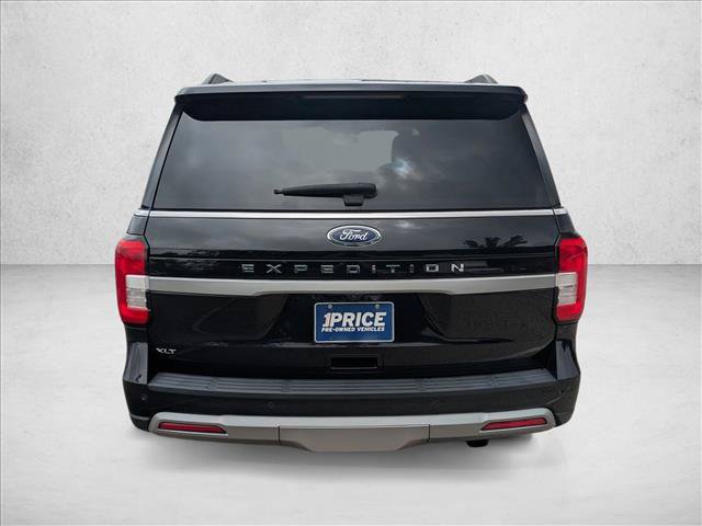 Certified 2024 Ford Expedition XLT RWD image 6