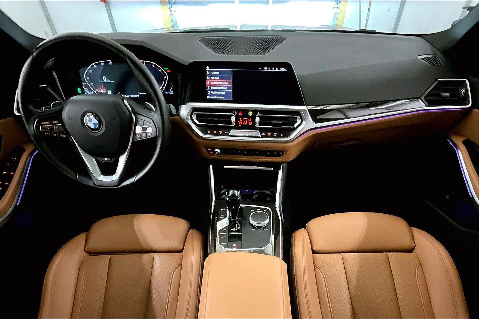 Used 2022 BMW 330i xDrive 330i xDrive w/ Driving Assistance Package image 14