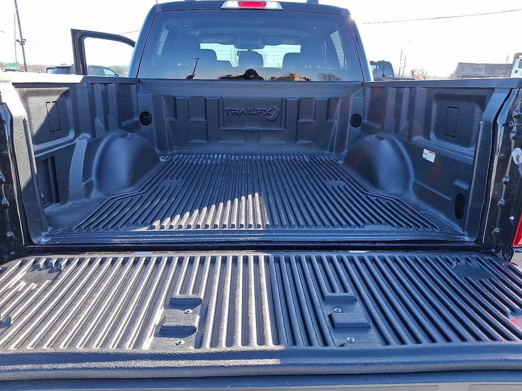 Certified 2022 Ford F150 XLT w/ Equipment Group 302A High image 30