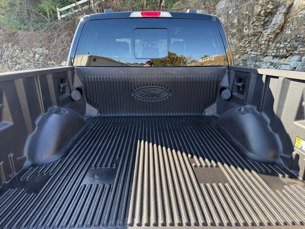 Certified 2022 Ford F150 XLT w/ Equipment Group 302A High image 10